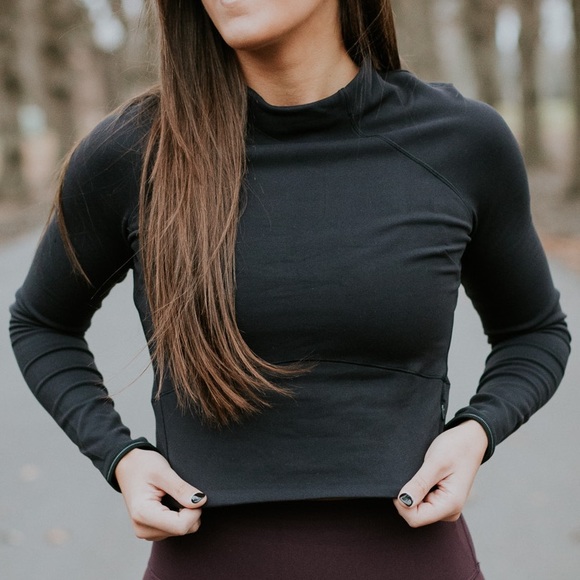 Lululemon Hill and Valley Mock Neck Top in Black - Picture 2 of 13